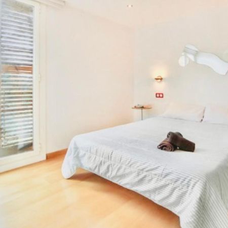 Апартаменты Apartamento En La Playa Con Terraza Комарруга Экстерьер фото